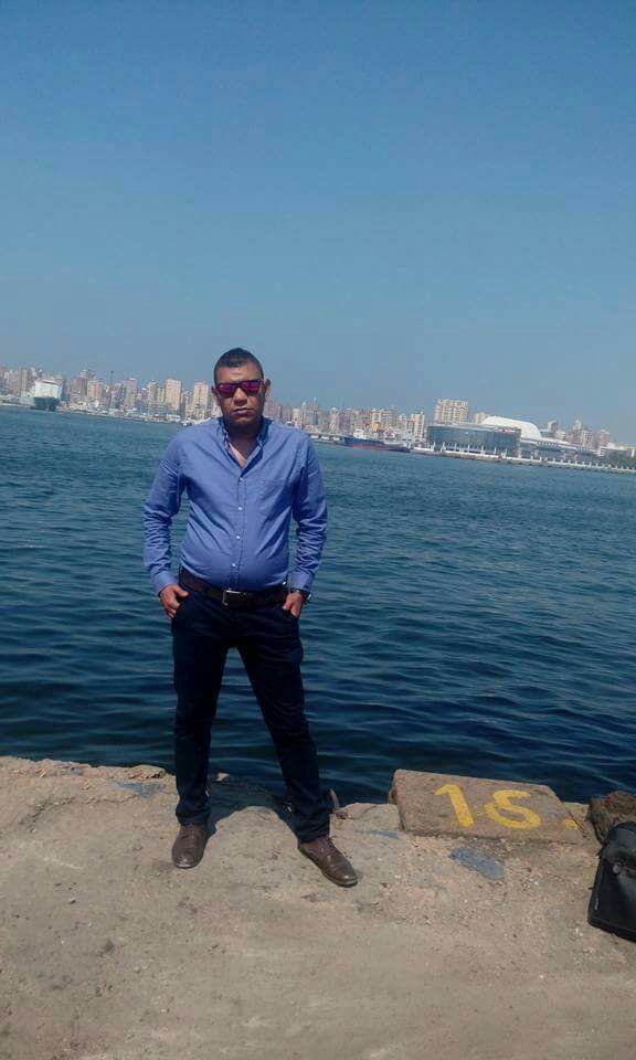 لوجو فيوتشر انترناشيونال للتخليص الجمركي